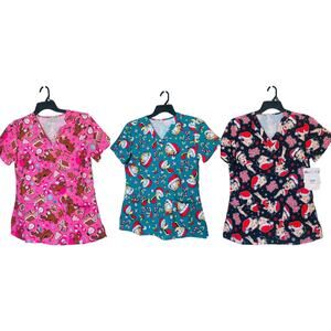 4202 Christmas Scooby Doo Scrub Tops Large Multi Womens V-Neck Lot of 3 Holiday